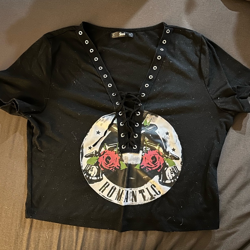 Sheln crop tee size L